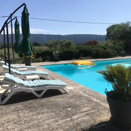 D'hotes Chez Maguy B-villa Makeire Bed & Breakfast *
